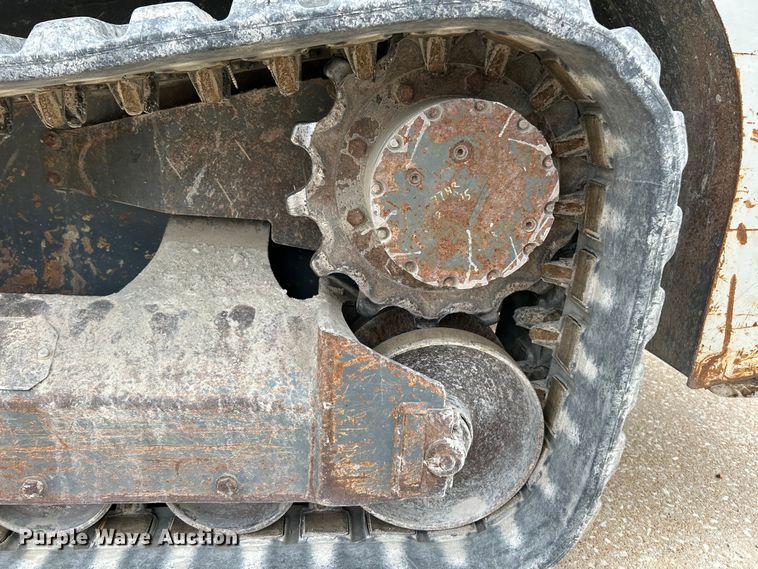 image for item EK4431 2015 Takeuchi TL10 tracked skid steer loader