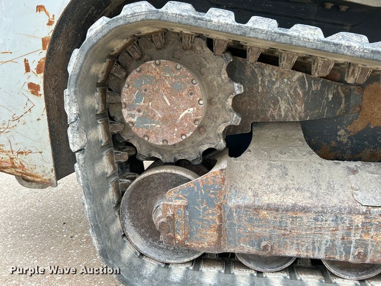 image for item EK4431 2015 Takeuchi TL10 tracked skid steer loader