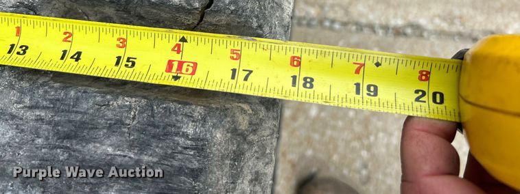 image for item EK4431 2015 Takeuchi TL10 tracked skid steer loader