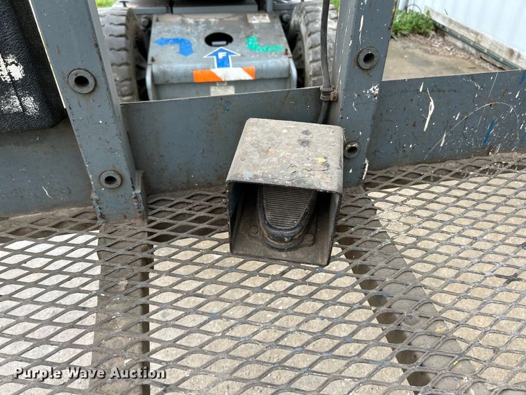 image for item EK4436 1999 Terex TA30N boom lift