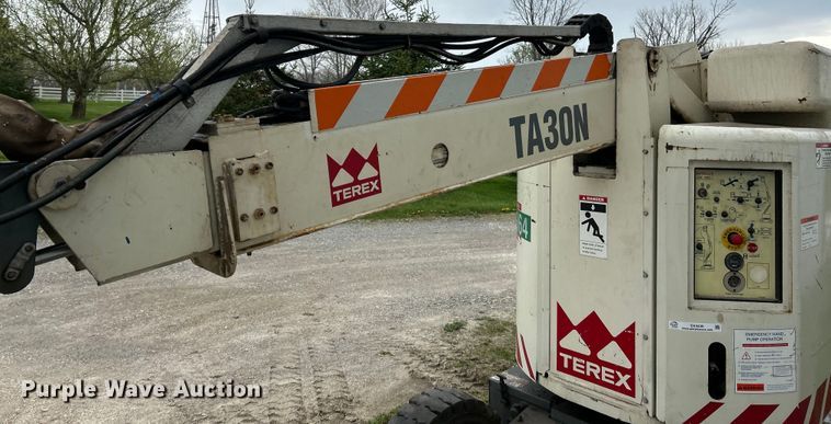 image for item EK4436 1999 Terex TA30N boom lift