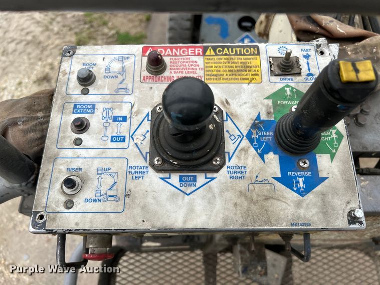 image for item EK4436 1999 Terex TA30N boom lift