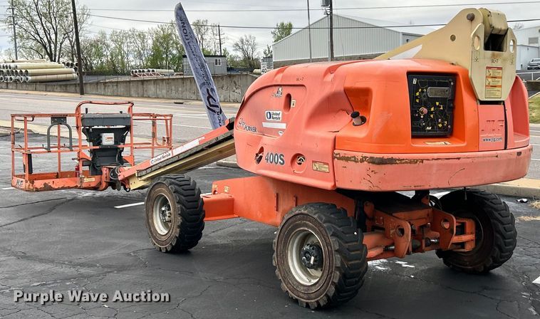 image for item EK4441 2006 JLG 400S boom lift