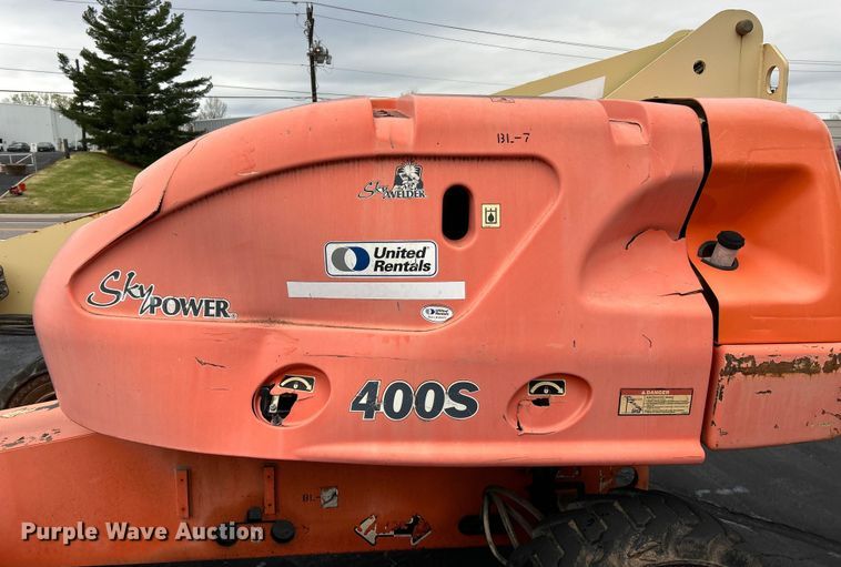 image for item EK4441 2006 JLG 400S boom lift