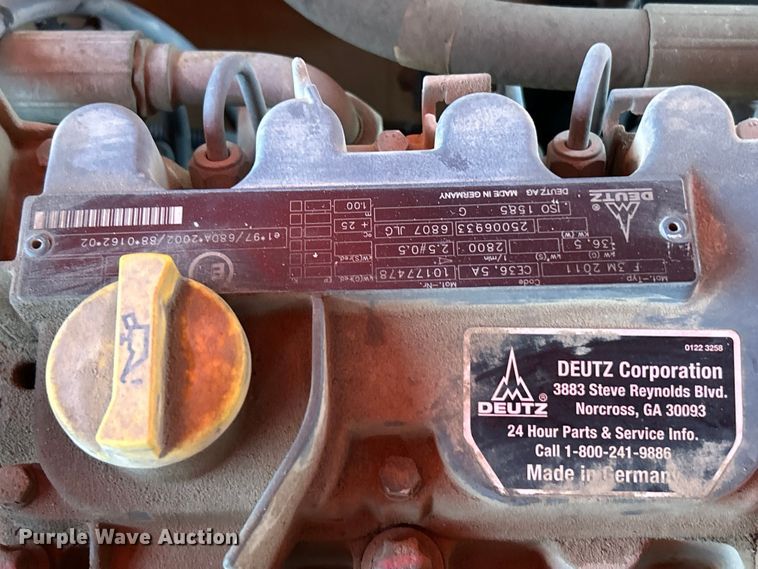 image for item EK4441 2006 JLG 400S boom lift