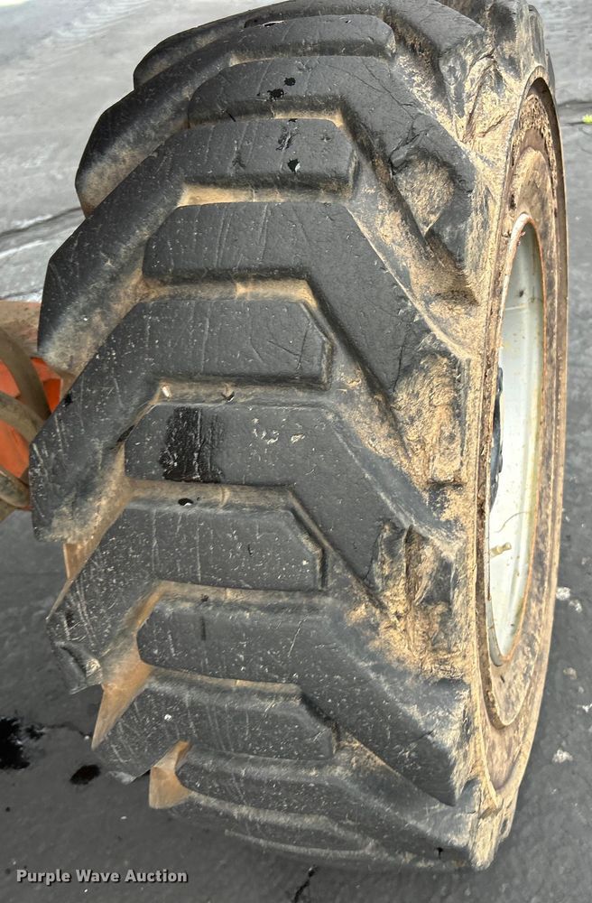 image for item EK4441 2006 JLG 400S boom lift