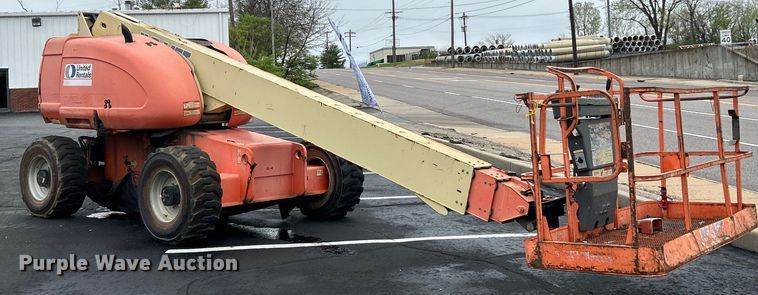 image for item EK4442 2006 JLG 600S boom lift