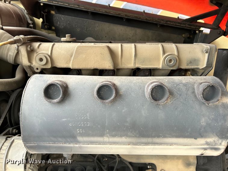 image for item EK4442 2006 JLG 600S boom lift