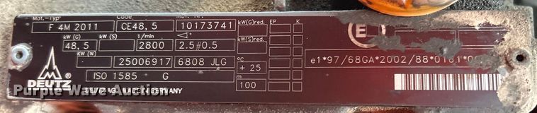 image for item EK4442 2006 JLG 600S boom lift