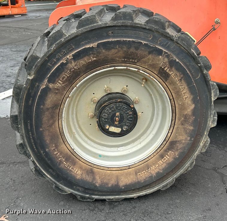 image for item EK4442 2006 JLG 600S boom lift