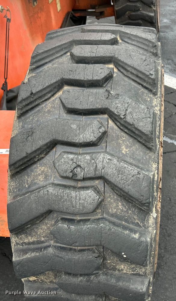 image for item EK4442 2006 JLG 600S boom lift