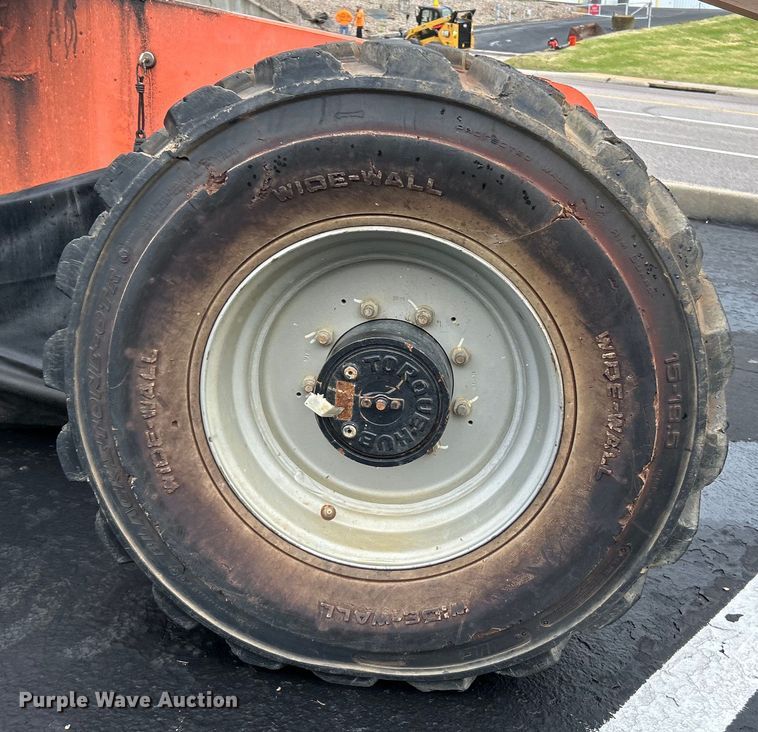 image for item EK4442 2006 JLG 600S boom lift