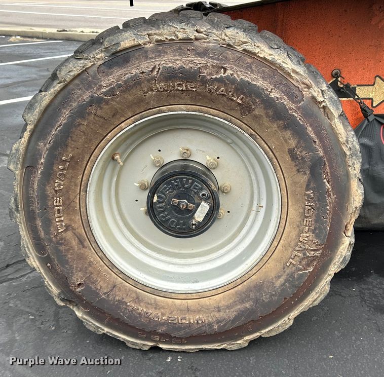 image for item EK4442 2006 JLG 600S boom lift