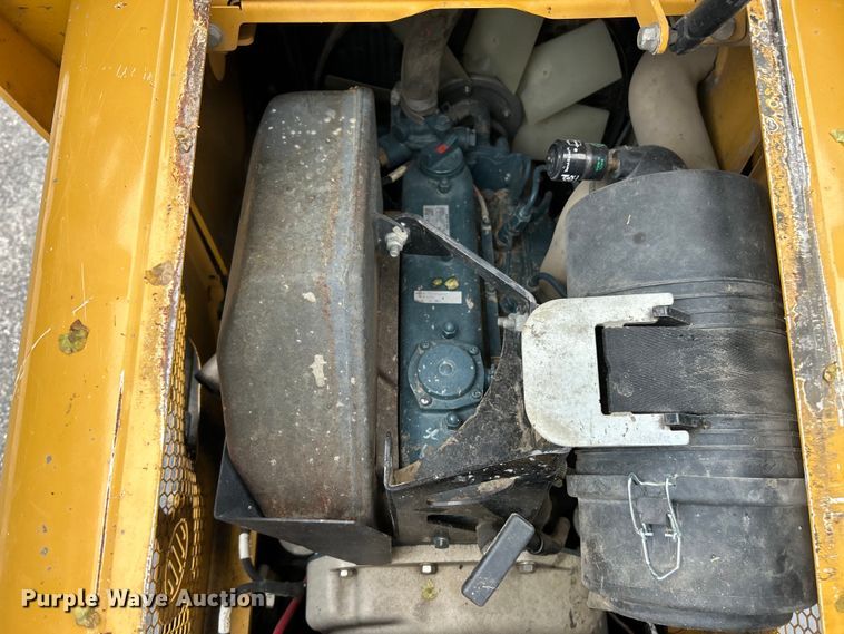 image for item EK4444 2020 Vermeer S925TX compact utility loader