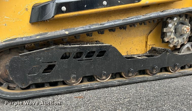 image for item EK4444 2020 Vermeer S925TX compact utility loader