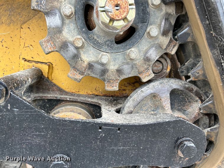 image for item EK4444 2020 Vermeer S925TX compact utility loader