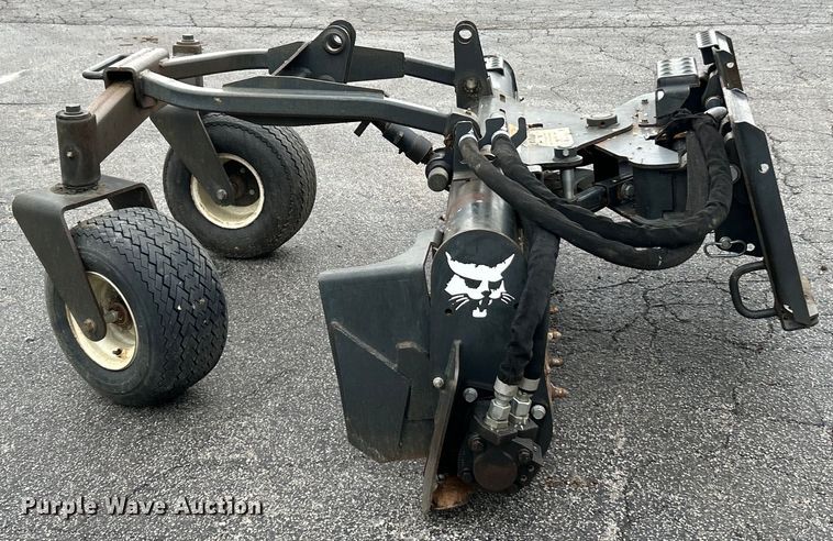 image for item EK4447 2020 Bobcat 72SCM skid steer soil conditioner