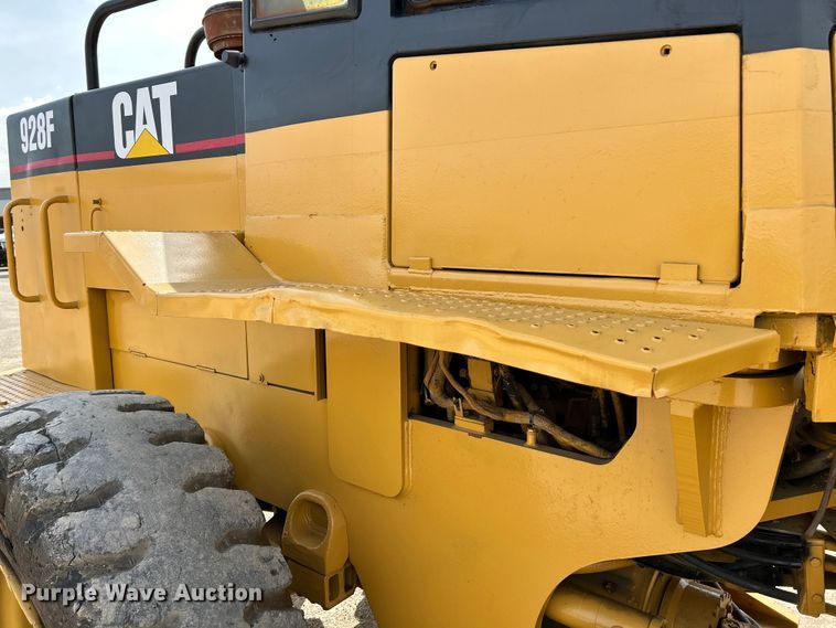 image for item EK4469 1994 Caterpillar  928F wheel loader