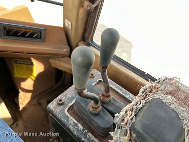 image for item EK4469 1994 Caterpillar  928F wheel loader