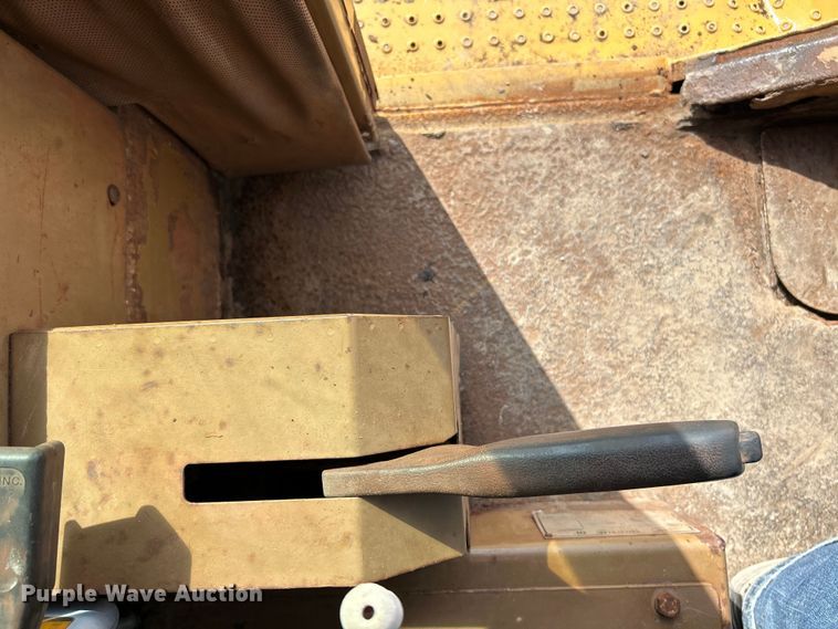 image for item EK4469 1994 Caterpillar  928F wheel loader