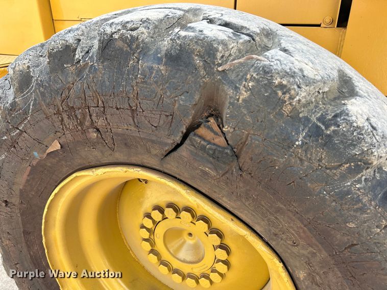 image for item EK4469 1994 Caterpillar  928F wheel loader