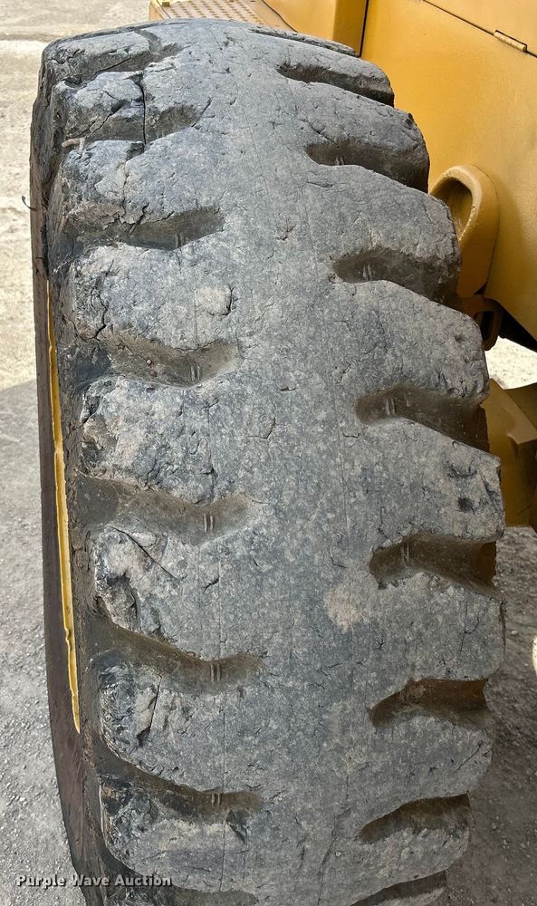 image for item EK4469 1994 Caterpillar  928F wheel loader