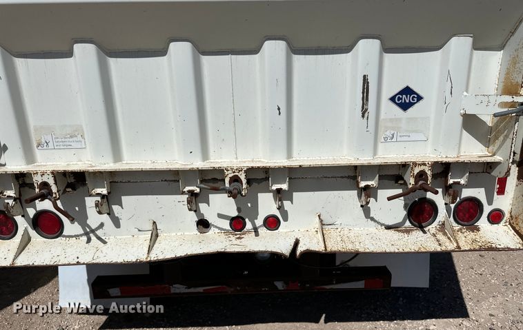 image for item IB9388 2016 Autocar Xpeditor refuse truck