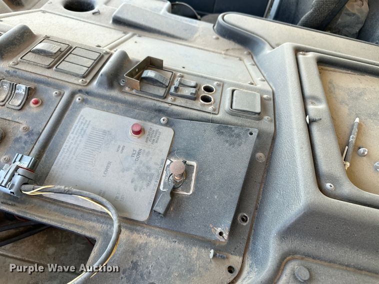 image for item IB9388 2016 Autocar Xpeditor refuse truck