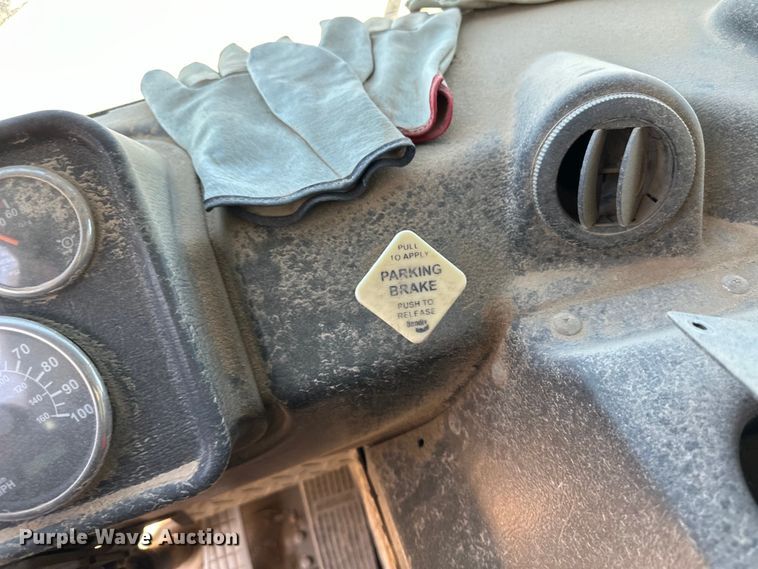 image for item IB9388 2016 Autocar Xpeditor refuse truck