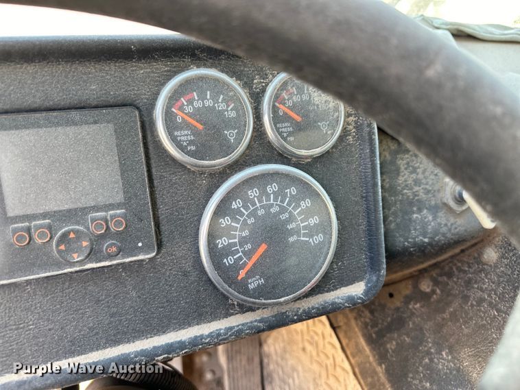 image for item IB9388 2016 Autocar Xpeditor refuse truck