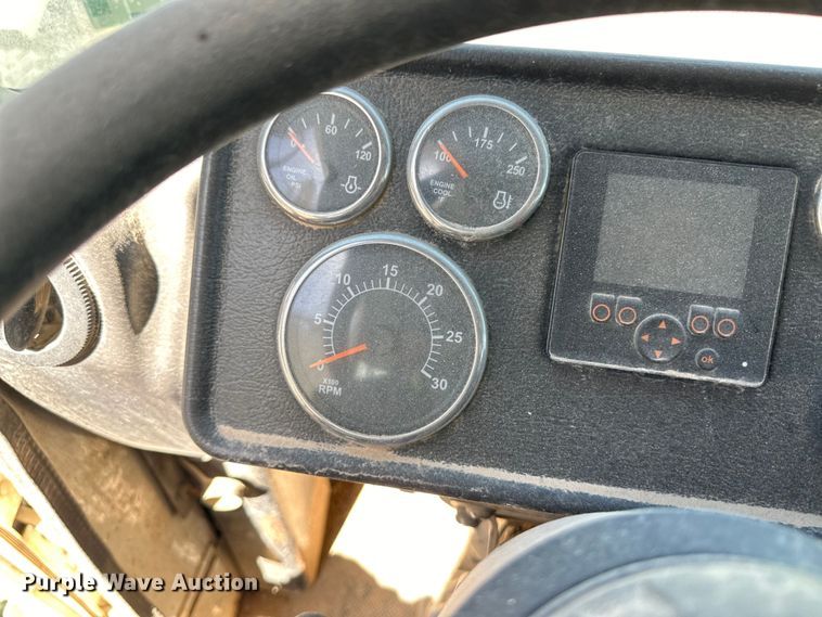 image for item IB9388 2016 Autocar Xpeditor refuse truck