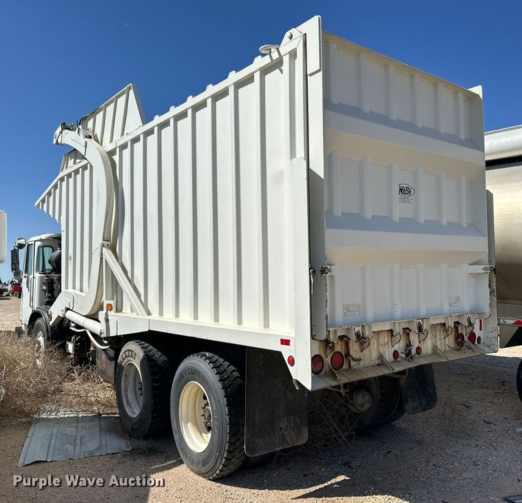 image for item IB9404 2012 AutoCar  Xpeditor refuse truck