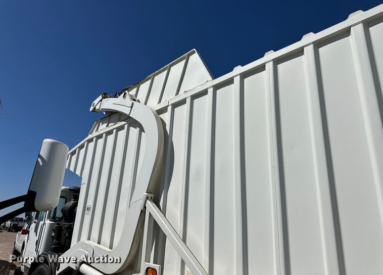 image for item IB9404 2012 AutoCar  Xpeditor refuse truck