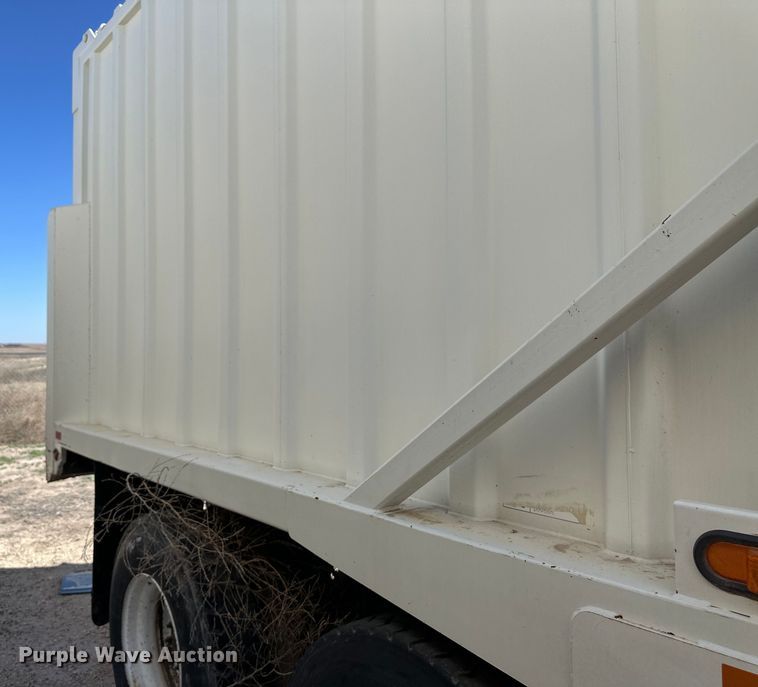 image for item IB9404 2012 AutoCar  Xpeditor refuse truck