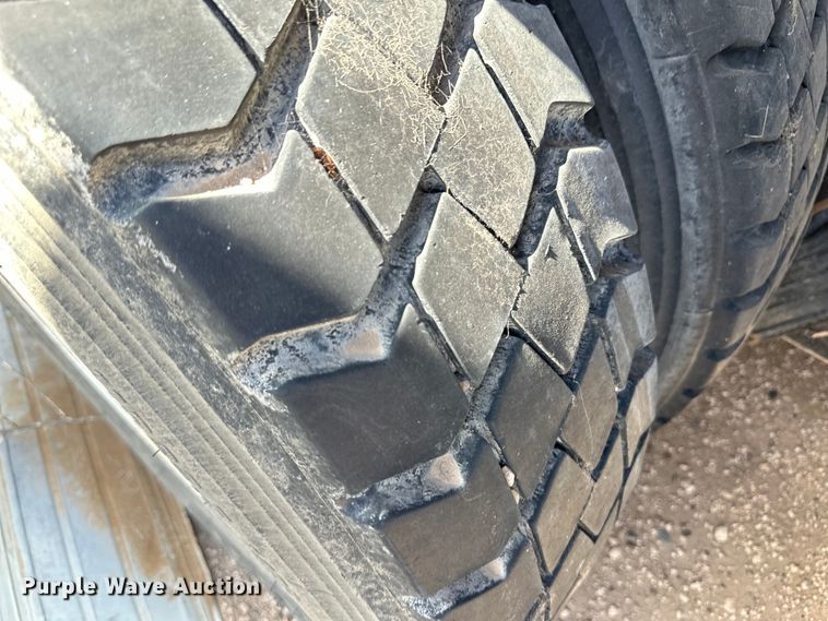 image for item IB9404 2012 AutoCar  Xpeditor refuse truck