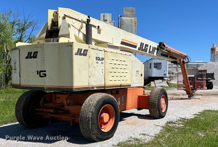 image for item JS9956 1992 JLG 110HX boom lift