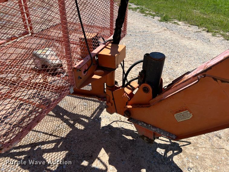 image for item JS9956 1992 JLG 110HX boom lift