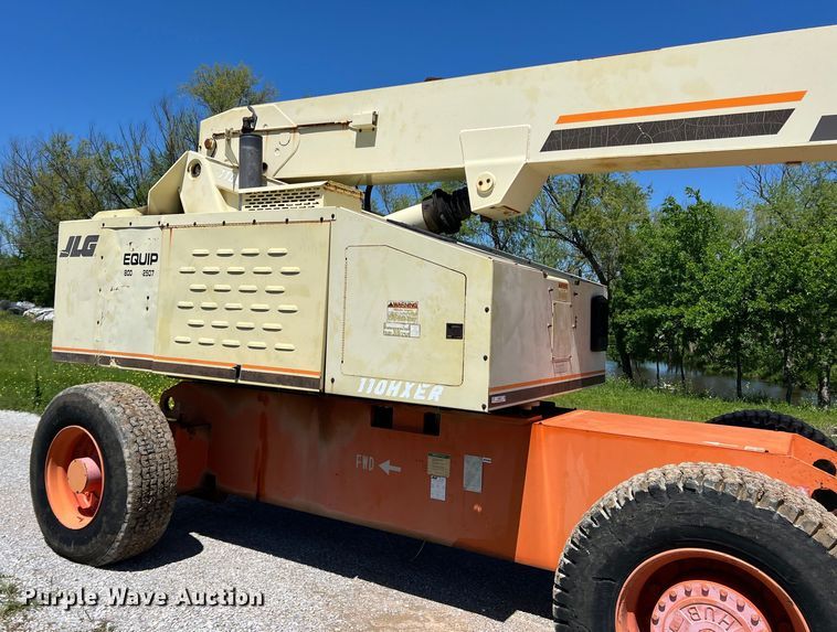 image for item JS9956 1992 JLG 110HX boom lift