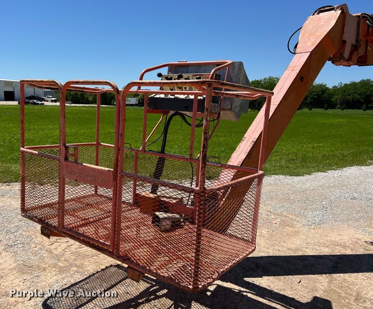 image for item JS9956 1992 JLG 110HX boom lift