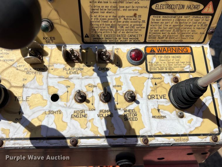 image for item JS9956 1992 JLG 110HX boom lift