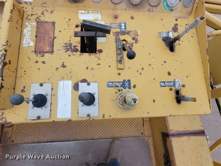 image for item JW9644 Gomaco 8500B trimmer