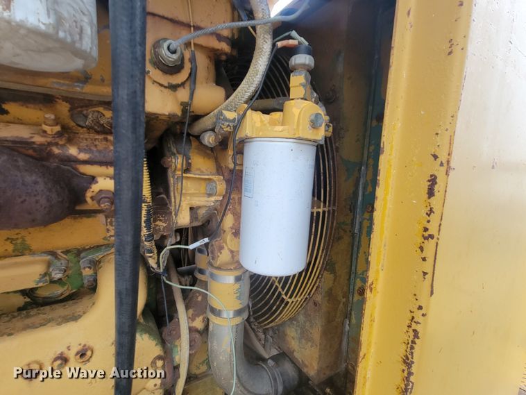 image for item JW9644 Gomaco 8500B trimmer