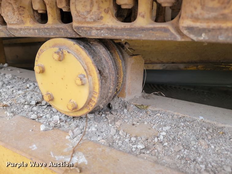 image for item JW9644 Gomaco 8500B trimmer