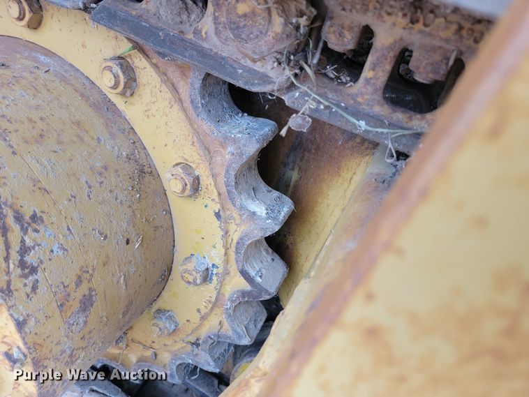 image for item JW9644 Gomaco 8500B trimmer