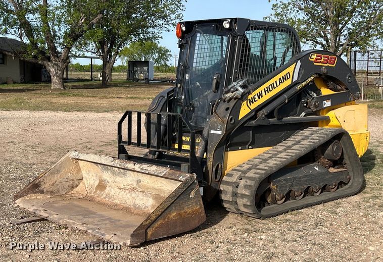 image for item KV9770 2016 New Holland  C238 tracked skid steer loader