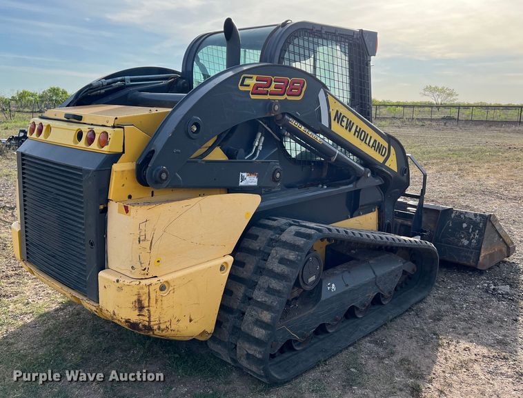 image for item KV9770 2016 New Holland  C238 tracked skid steer loader
