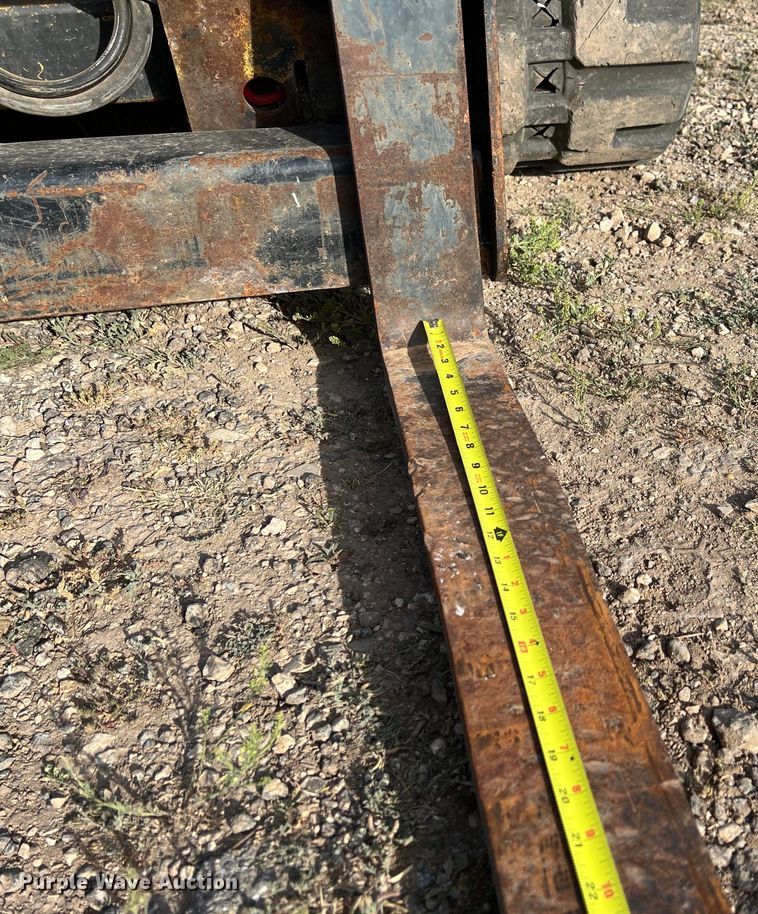 image for item KV9770 2016 New Holland  C238 tracked skid steer loader