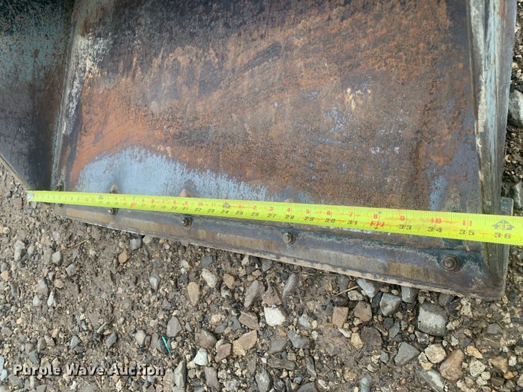 image for item KX9973 2020 Kubota SCL1000 compact utility loader