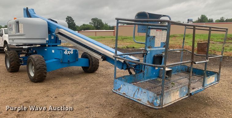 image for item KX9974 2012 Genie S40 boom lift