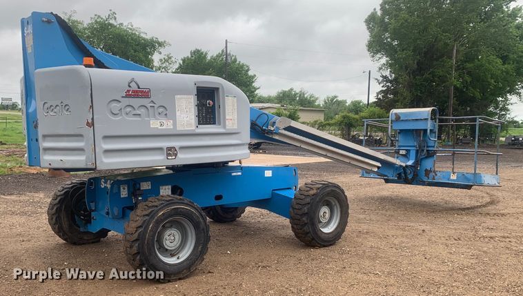 image for item KX9974 2012 Genie S40 boom lift